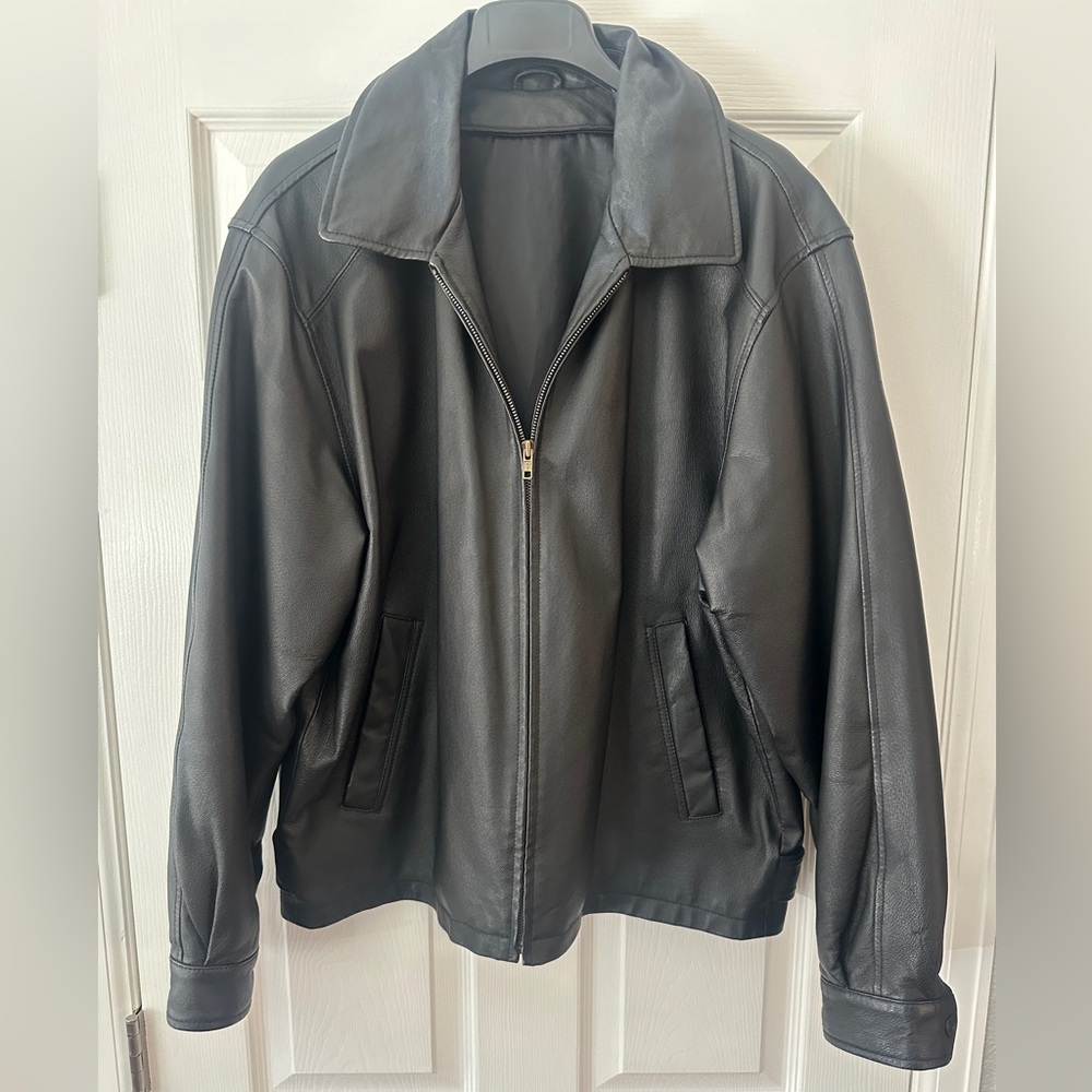 Men’s Leather Jacket -size Large
